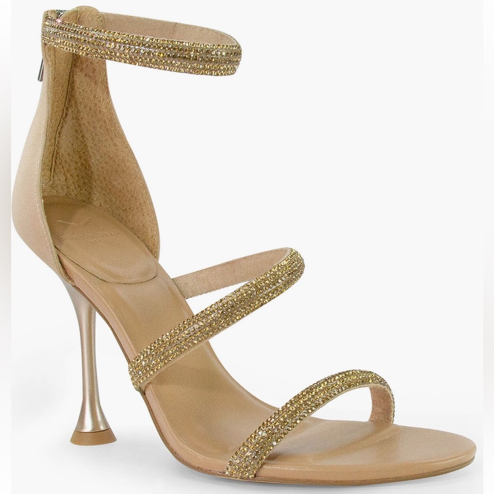 Marc Fisher LTD Carita
Strappy Sandal (Women)
